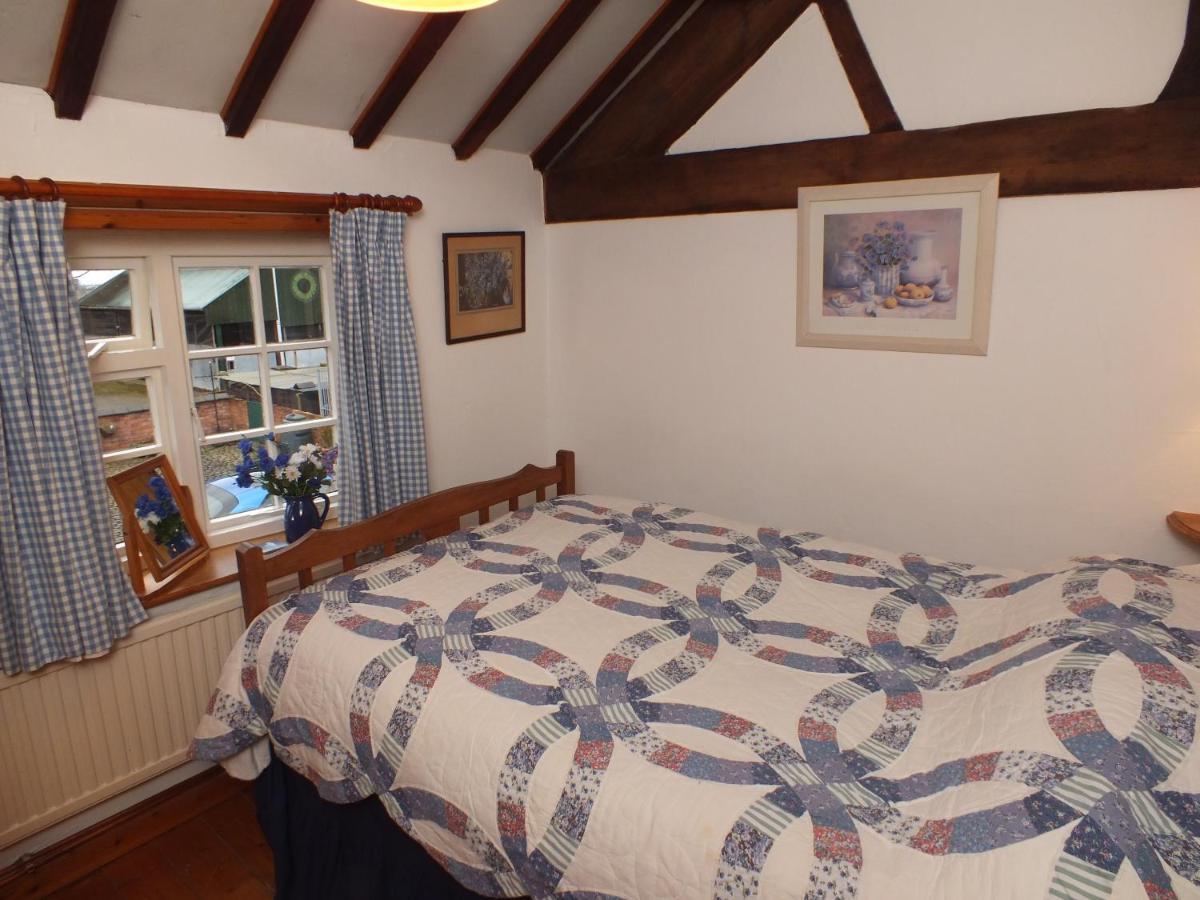 Bank Farm Cottages Нантвич Экстерьер фото