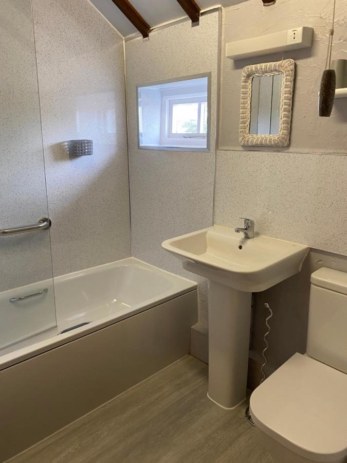 Bank Farm Cottages Нантвич Экстерьер фото